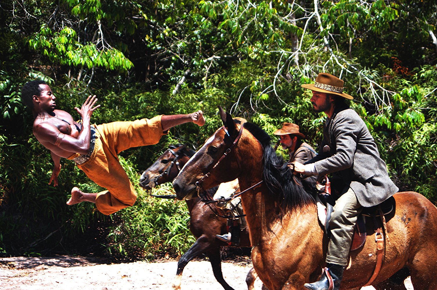 Besouro (2008)
