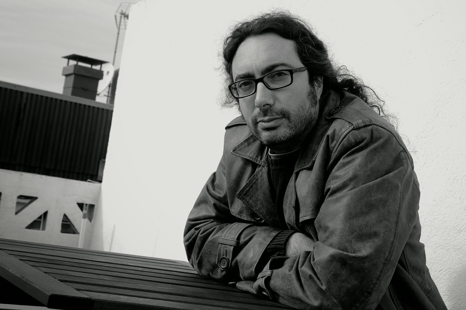 Bringing Back the “Dead”: An Interview with Hèctor Hernández Vicens