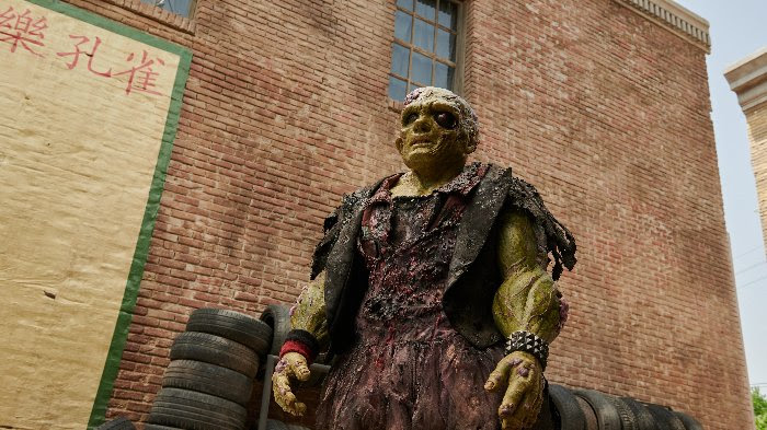 More Toxic Goodness! Teaser Poster and Sighting in Chicago [Photos]