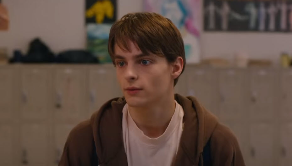 Daddario and Sprouse “Wish You All The Best” in Official Trailer